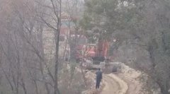 河南省内乡一水源涵养地被严重污染 当地官员说无法管理